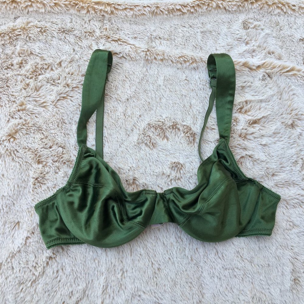 vintage victoria's secret bra ☾